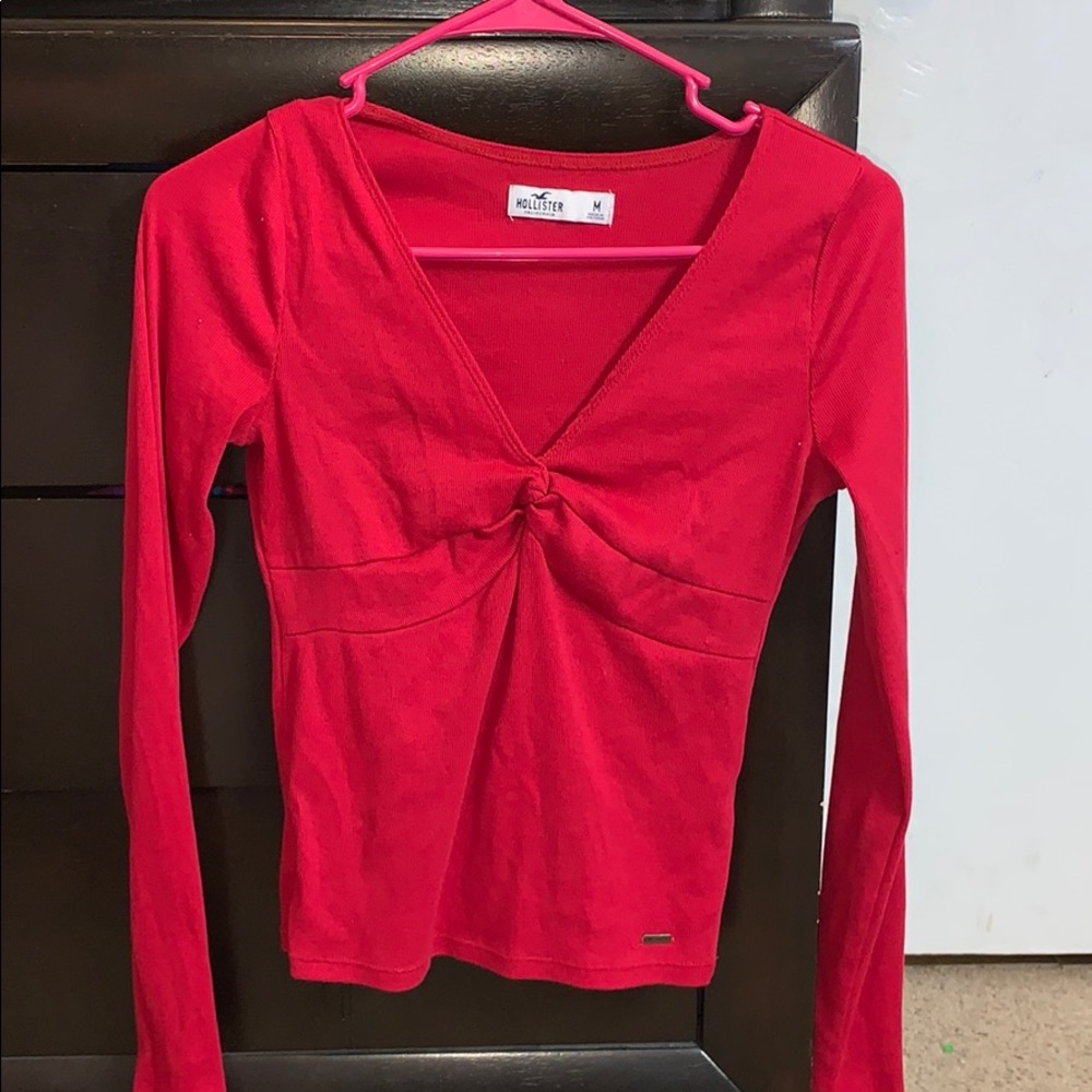 red long sleeve hollister top